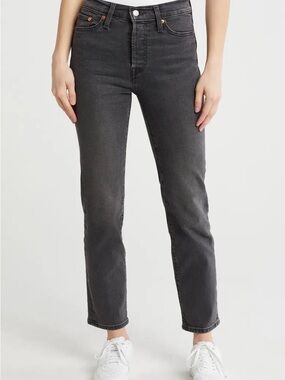 Levi’s Gray Wedgie Straight Stretch Jean